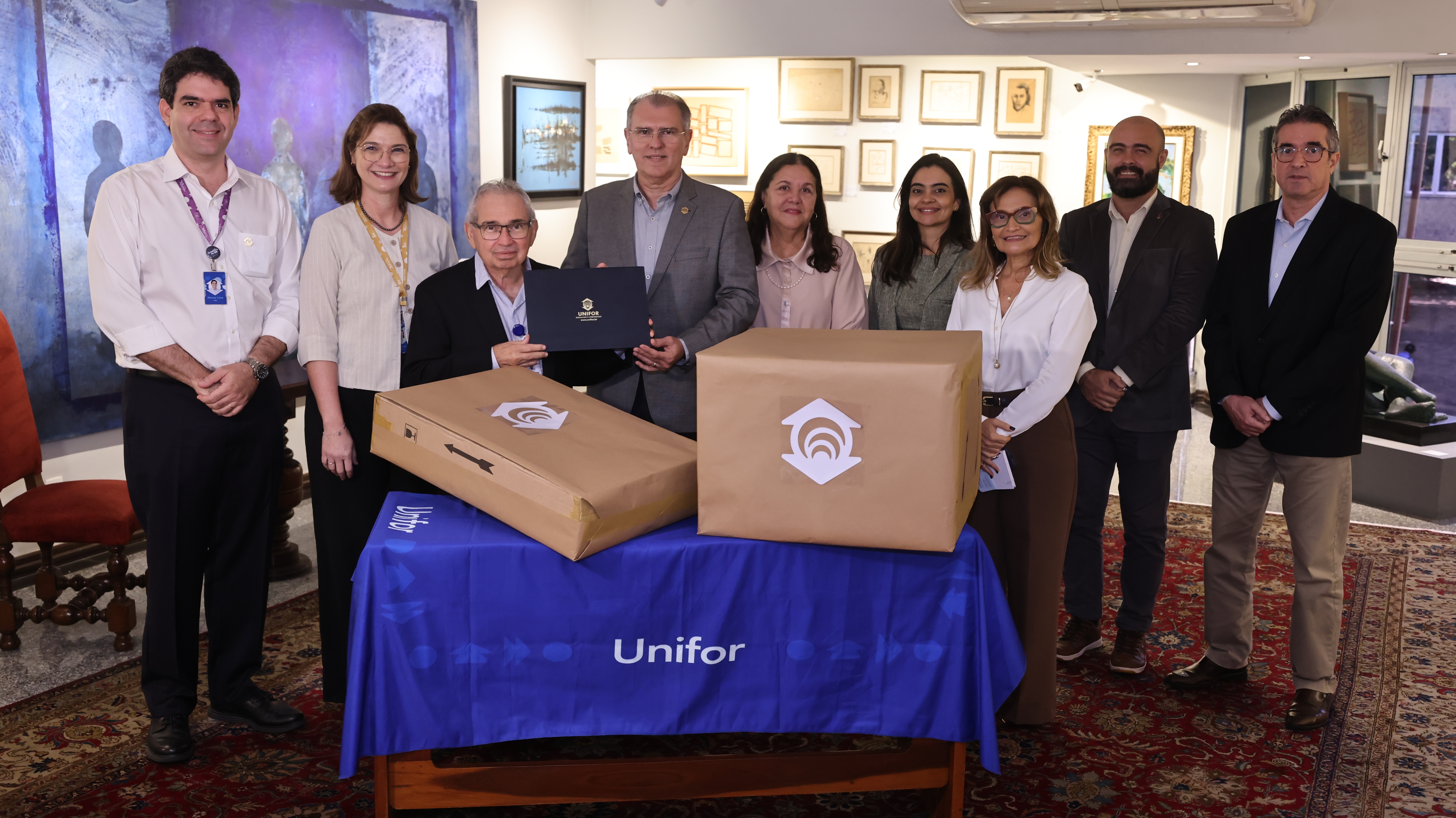 A entrega aconteceu na Reitoria da Unifor na manhã desta terça-feira, dia 23 - Foto: Ares Soares