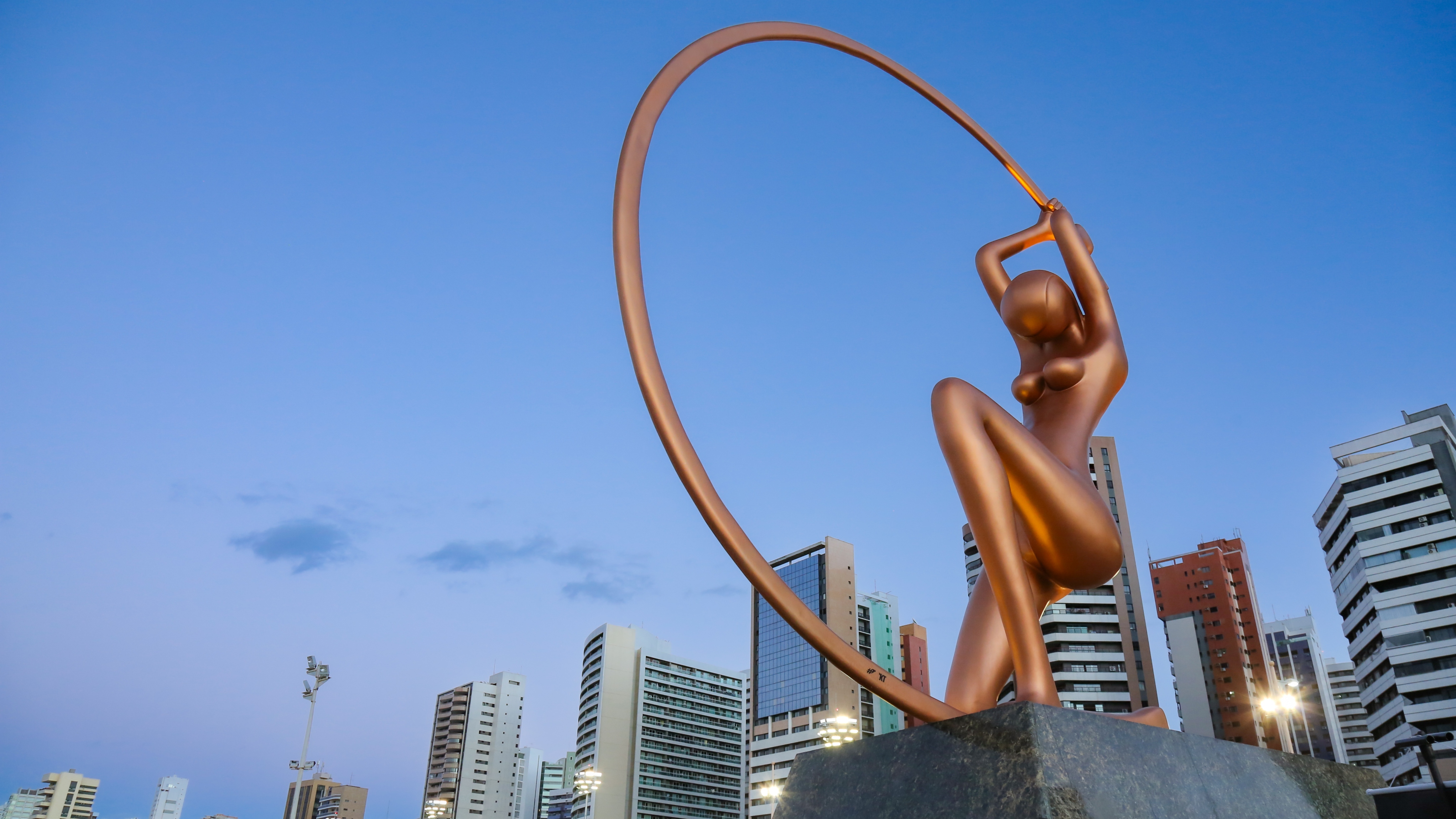 Obra símbolo da exposição - Foto: Ares Soares