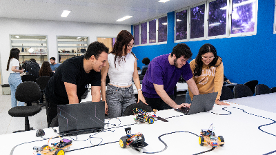 O curso de Ciência da Computação da Unifor possui nota máxima (5) no MEC (Foto: Gabriel Rissi)