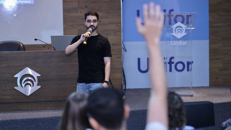 Ao todo, 63 alunos embarcarão para universidades parceiras na Europa, Ásia e América do Norte. (Foto: Ares Soares)