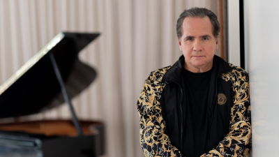 Ricardo Bacelar lançou diversos discos, entre eles