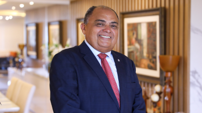 Teodoro Silva Santos é graduado em Ciências Jurídicas pela Unifor, com especialização, mestrado e doutorado também realizados na Instituição (Foto: Ares Soares)