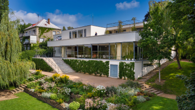 A Villa Tugendhat é administrada pelo Museu da Cidade de Brno, que começou a gerenciá-la como um monumento da arquitetura moderna tcheca (Foto: Jaroslav Horak)