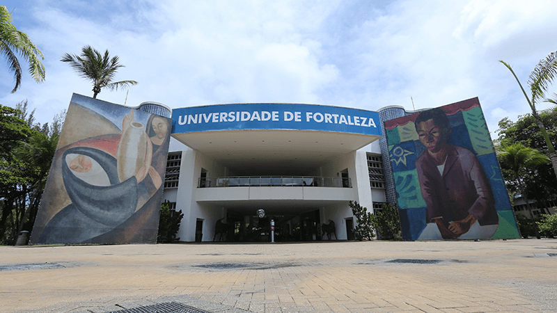 Benefícios já foram implementados  no campus da Unifor a partir do serviço Ouvidoria, como o aperfeiçoamento das placas de sinalização e a ampliação do sinal de Wi-Fi. (Foto: Ares Soares)