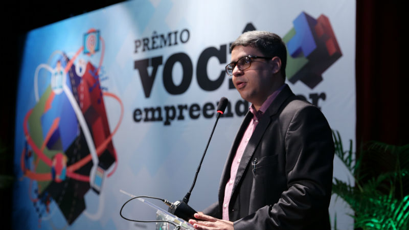 Rogério Nicolau durante o tradicional evento 'Você Empreendedor', que reconhece iniciativas econômicas cearenses (Foto: Ares Soares/Unifor)