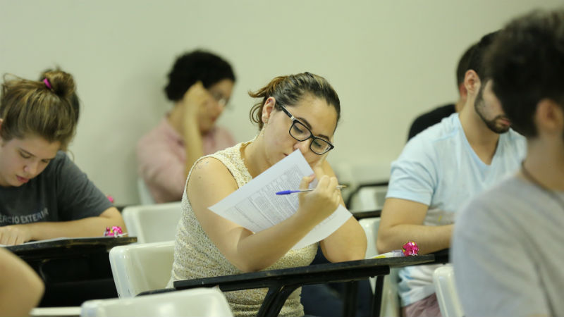 Prova acontece dia 6 de julho. Candidatos deverão trazer RG e caneta de tinta azul ou preta (Foto: Ares Soares/Unifor)