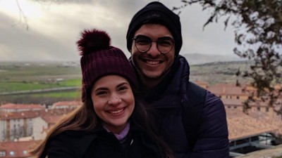 Ana Clara Albuquerque e Iury Sávio Cavalcante relembram a viagem feita para a Espanha em dezembro do ano passado (Foto: Arquivo pessoal)