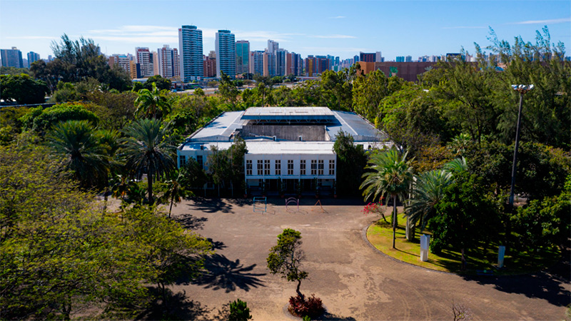 A revista lista as 10 melhores universidades brasileiras e ressalta que a Unifor subiu de posição em relação à edição anterior do ranking. (Foto: Ares Soares)