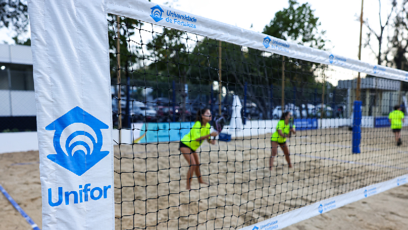 Nesse semestre, a novidade do projeto é a utilização da Arena Beach Tennis Unifor (Foto: Ares Soares)