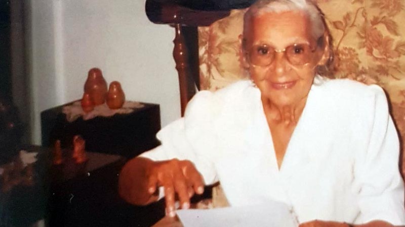 Cordelista paraibana, Maria das Neves Baptista Pimentel nasceu em agosto de 1913, filha do poeta e editor de cordel Francisco das Chagas Baptista (Foto: Reprodução)
