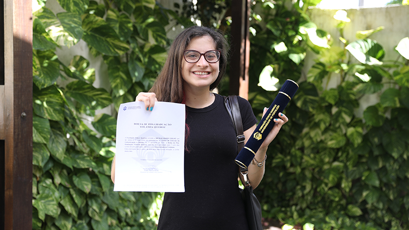 Natália Xavier Coelho, egressa do curso de Jornalismo. (Foto: Ares Soares)