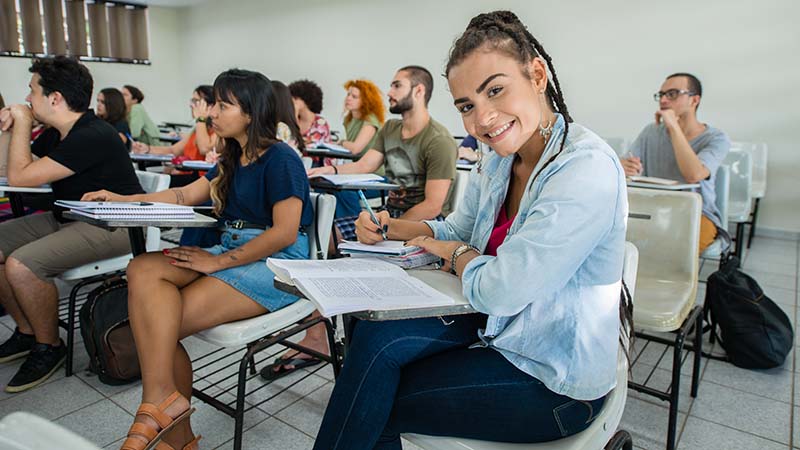 Em alguns casos, o benefício chega a 100% de desconto em todo o curso. (Foto: Saulo Galdino)