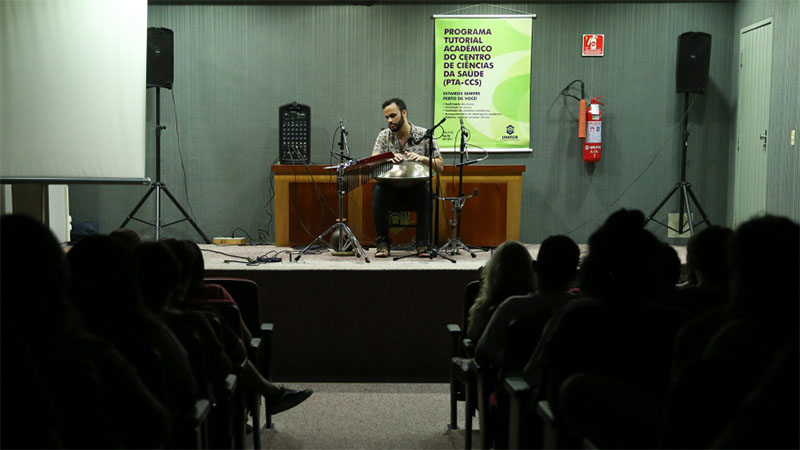 Palestra promovida pelo grupo UniArtis em fevereiro abordou 