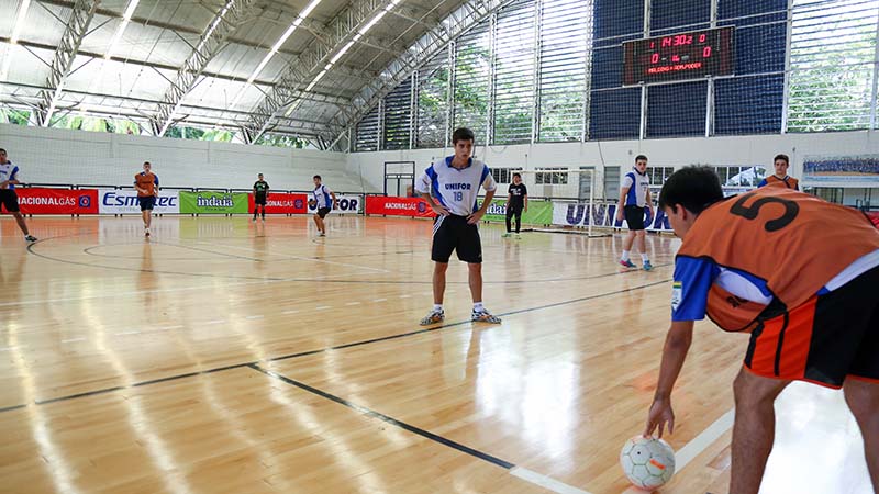 Na Unifor, os atletas concorrem a bolsas de apoio e incentivo ao esporte (20 a 100% de desconto). Foto: Ares Soares.