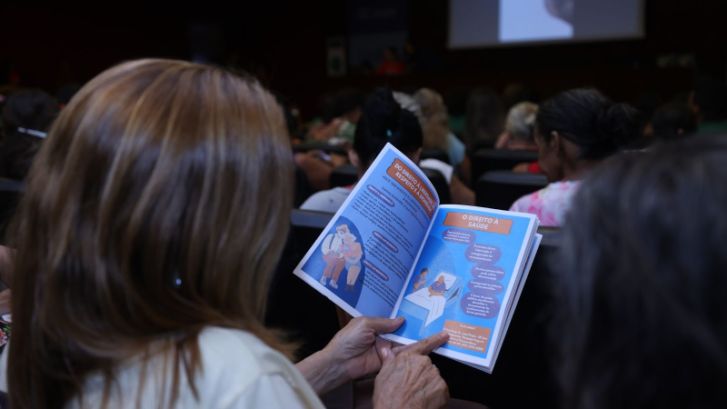 Cerca de 150 idosos participaram do projeto elaborado por estudantes da disciplina de “Gestão Consensual de Conflitos”, do curso de Direito (Foto: Ares Soares)