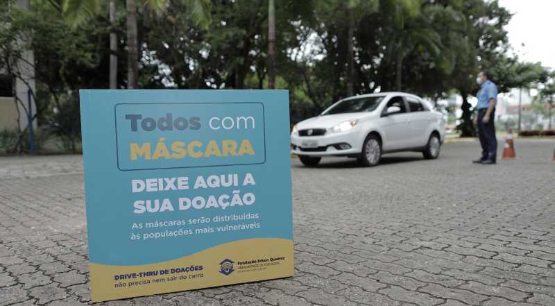 Objetivo da iniciativa a ser realizada na Unifor é estimular as pessoas que costuram e já tenham os insumos em casa a deixarem os itens no drivre-thru (Foto: Ares Soares)