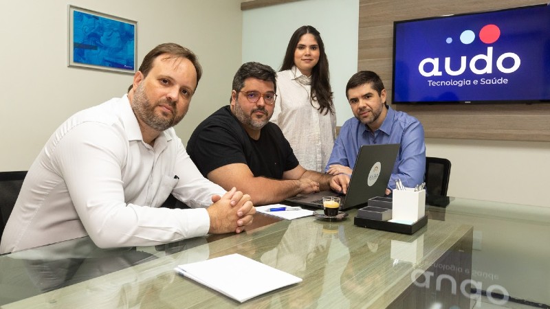 Da esquerda para a direita: Felipe Fonsêca, Leonardo Pires, Milena Rosado e Nogueira Neto (Foto: Igor Cavalcante)