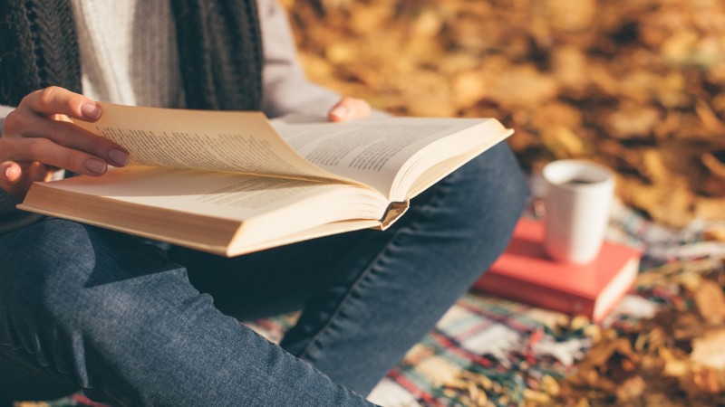 A multiplicidade de olhares sobre determinados assuntos é um dos principais benefícios da leitura (Foto: Getty Images)