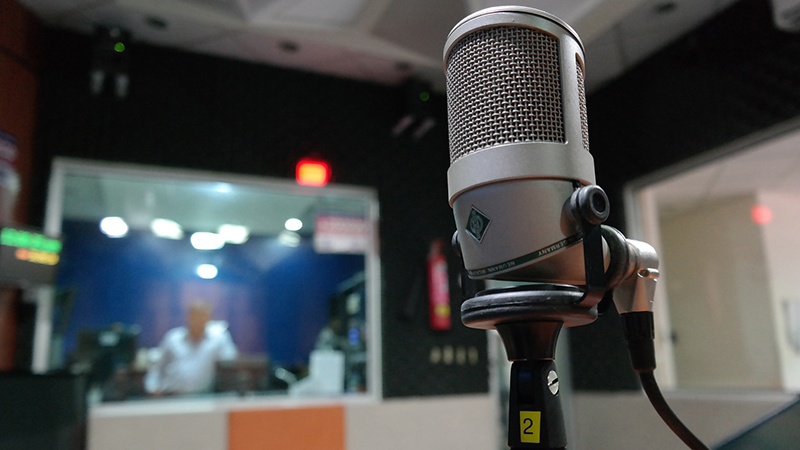 Novo episódio do podcast “Psicologia Polifônica” debate saúde mental nas universidades. (Foto: Pixabay)