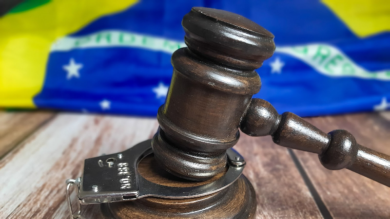 A PEC da Blindagem obteve 354 votos a favor e 134 contra na primeira votação realizada na Câmara dos Deputados, mas foi rejeitada pela Comissão de Constituição e Justiça do Senado Federal (Foto: Getty Images)