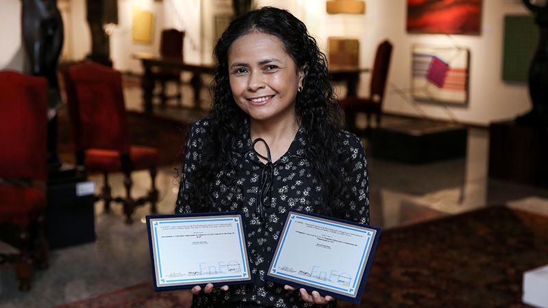 A professora foi premiada com dois artigos diferentes no Encontro de Estudos Organizacionais da Associação Nacional de Pós-Graduação e Pesquisa em Administração  ANPAD (EnEO). Foto: Ares Soares.