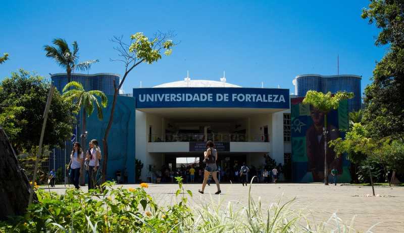 Unifor aguarda orientação das autoridades competentes para o retorno das atividades acadêmicas presenciais. (Foto: Ares Soares)