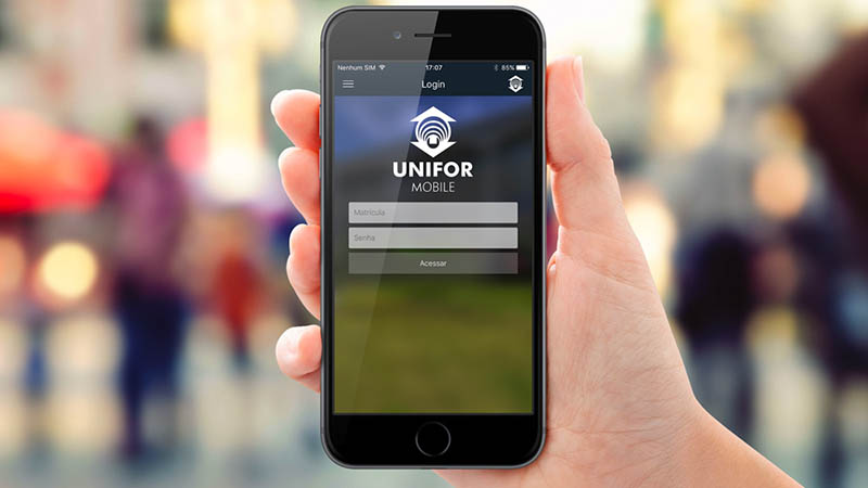 O aplicativo está atualmente disponível na Google Play e Apple Store. Foto: Unifor.