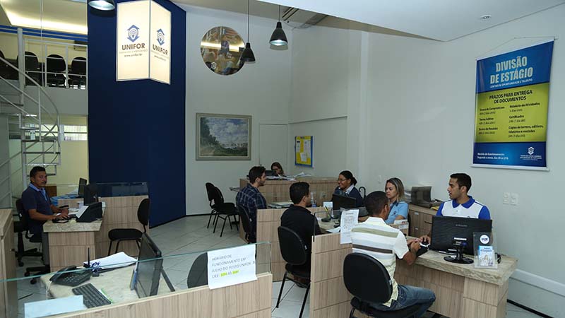 A Unifor mantém convênio com mais de 2.900 empresas e instituições a fim de facilitar o elo aluno x empresa.