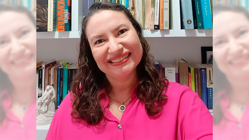 A palestrante será a psicóloga Alessandra Xavier, professora da Universidade Estadual do Ceará (Uece), com pesquisas e atuação na área de prevenção ao suicídio e sofrimento psíquico. (Foto: Arquivo Pessoal)