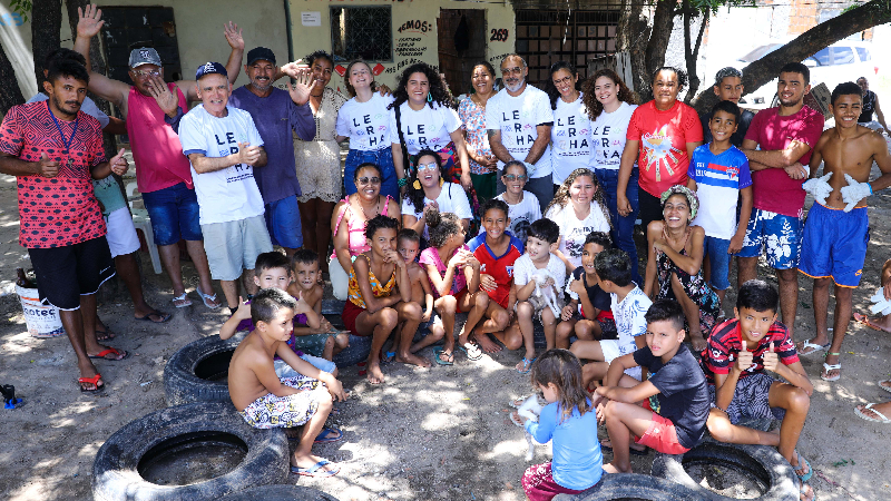 Evento apresentará os resultados da pesquisa “Usos e significados dos espaços públicos em tempos de pandemia da COVID-19: promoção da saúde e sustentabilidade nos processos de intervenção comunitária”, realizada em bairros da periferia de Fortaleza (Foto: Ares Soares)