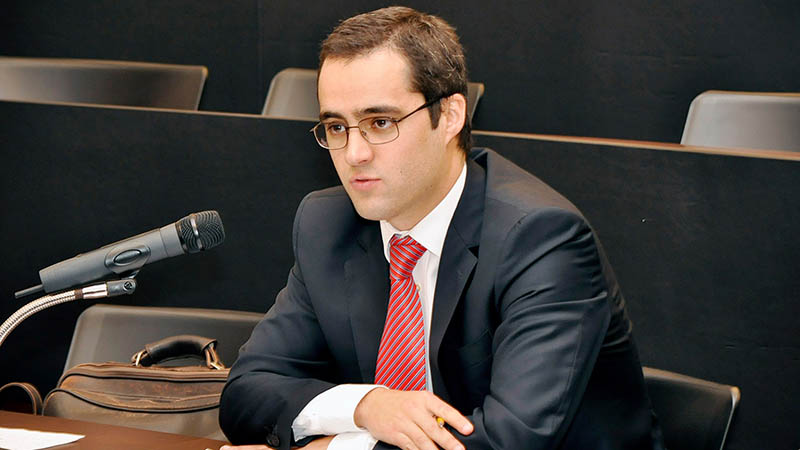 Marcelo Sacramone, um dos grandes nomes confirmados no Congresso, é Doutor e Mestre em direito comercial pela USP. Foto: Divulgação.