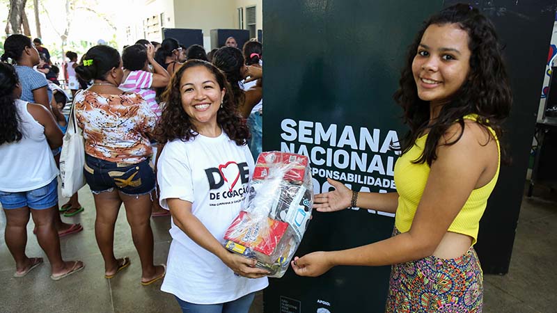 Anualmente, a Semana da Responsabilidade Social da Unifor organiza ações e campanhas para beneficiar a comunidade em geral (Foto: Ares Soares)