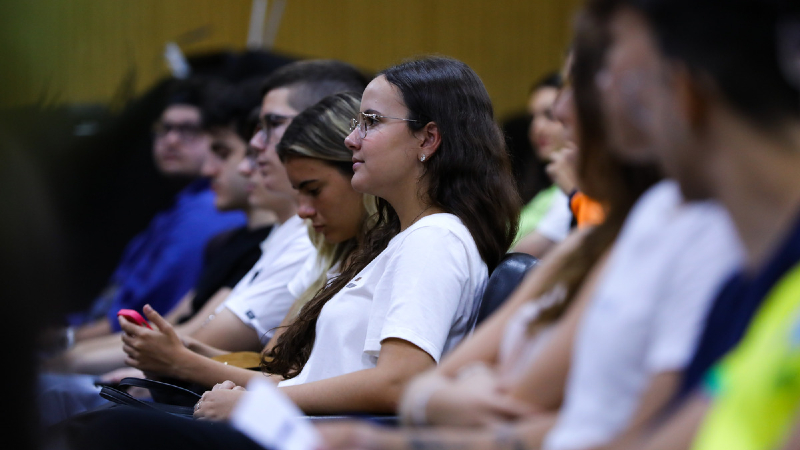 Momento visa acolher alunos ingressantes e marca início das atividades do semestre 2023.2 (Foto: Ares Soares)