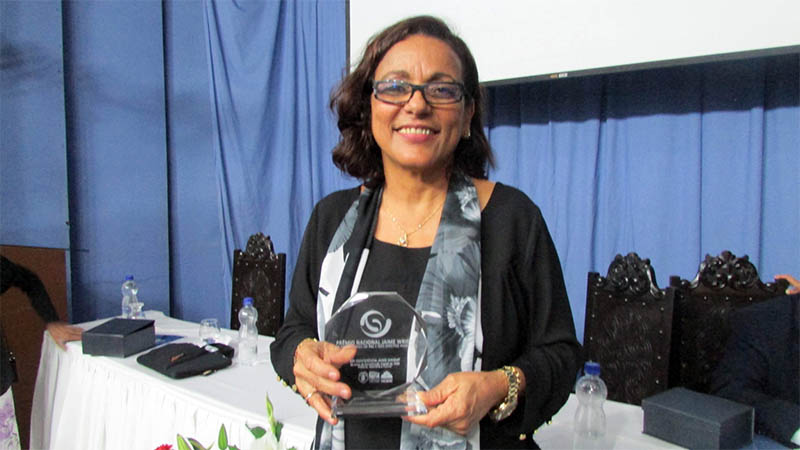 A jornalista Suzana Varjão foi agraciada com o Prêmio Nacional Jaime Wright durante a 14ª Conferência Jaime Wright de Promotores da Paz e dos Direitos Humanos, em 2018 (Foto: Ascom F2J)