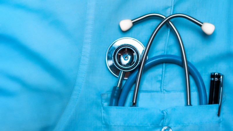 Egressos de Medicina da Unifor participam novamente da capa do Unifor Notícias Mobile deste domingo, 27. (Foto: Getty Images)