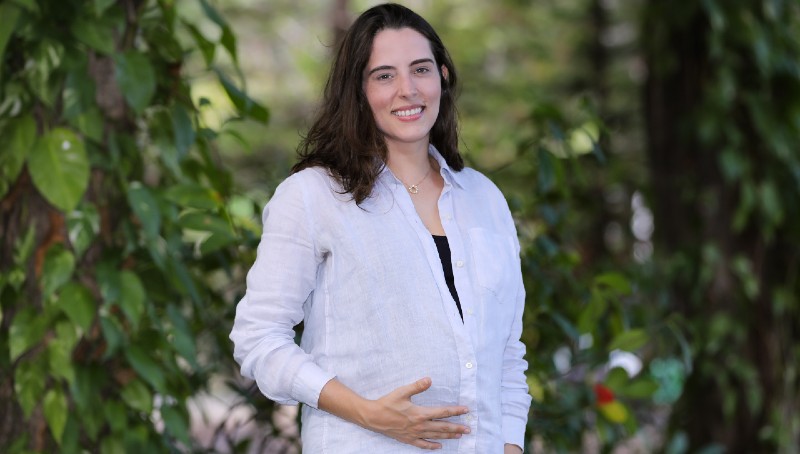 A professora do CCG Mariana Fontenele, prestes a se tornar mãe, é a sétima entrevistada da série Gente que muda o mundo (Foto: Ares Soares)