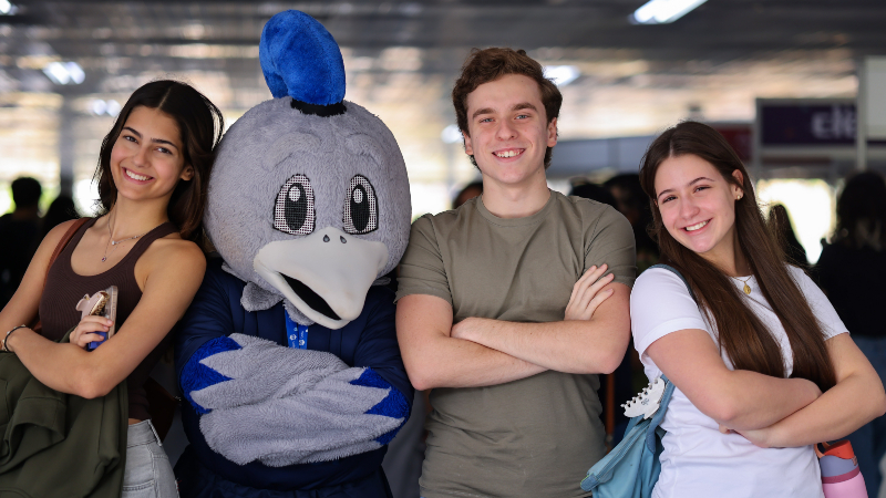 Aprovados no vestibular vão iniciar a trajetória acadêmica em fevereiro do ano que vem (Foto: Ares Soares)