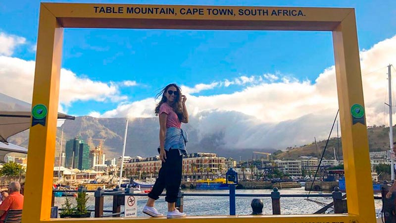 A estudante de Psicologia da Unifor Yvna Leorne passou um mês na Cidade do Cabo em contato com a cultura do país