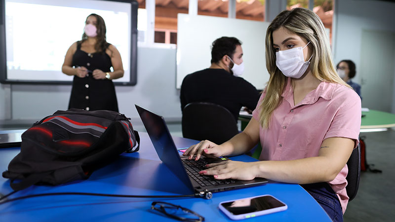 O objetivo é ampliar a oferta de ensino de qualidade em um momento difícil para todos (Foto: Ares Soares)