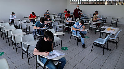 A iniciativa da Unifor se destaca por oferecer benefícios na área financeira que contemplam não apenas os membros de sua comunidade acadêmica (Foto: Ares Soares)