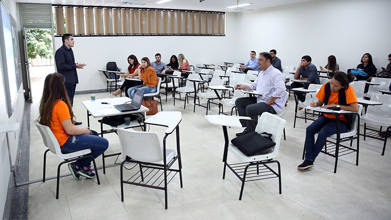 Os alunos da Unifor poderão acompanhar as apresentações dos trabalhos dos Encontros Científicos, o que dará direito a um certificado válido como atividade complementar. (Foto: Ares Soares)