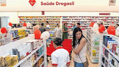 Atualmente, a Drogasil tem mais de 600 lojas espalhadas pelo país e faz parte de um grupo com mais de 1.400 lojas. (Foto: Fabiane de Paula/Diário do Nordeste)
