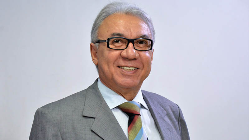 Arnaldo Santos, sociólogo, jornalista e doutor em Ciências Políticas. Foto: Arquivo Pessoal.
