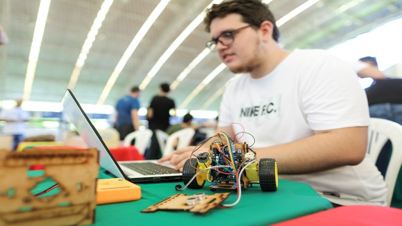 Entre os projetos expostos serão contempladas as áreas de robótica, construção civil, fontes alternativas de energia, sistemas inteligentes e mais (Foto: Ares Soares)