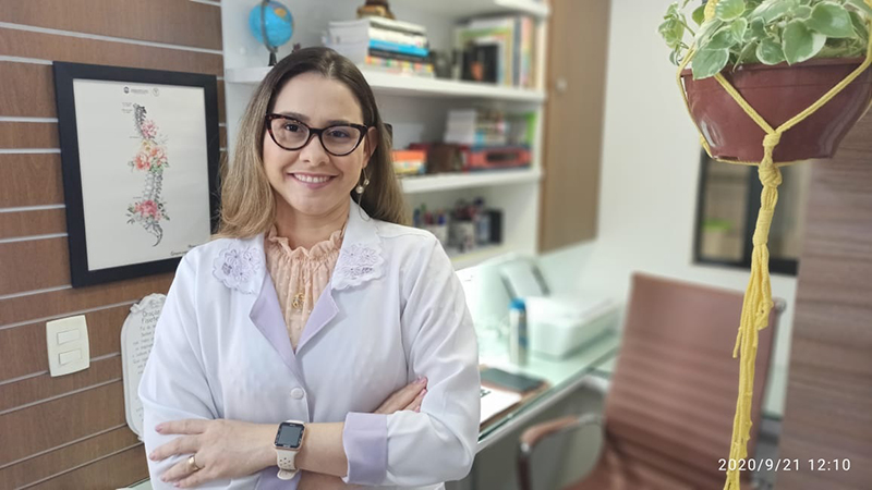 A professora Luciana Mota é uma das organizadoras do evento virtual “Fisioterapia: a profissão da minha vida”. (Foto: divulgação)