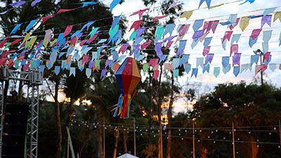 Programação contará com sorteios de brindes, brincadeiras interativas, desfile do rei e rainha do milho, decoração, músicas e comidas típicas (Foto: Ares Soares)