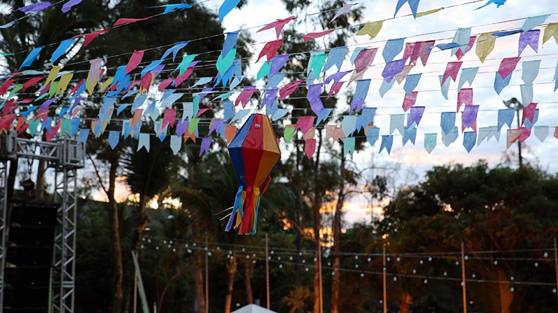 Programação  contará com sorteios de brindes, brincadeiras interativas, desfile do rei e rainha do milho, decoração, músicas e comidas típicas (Foto: Ares Soares)