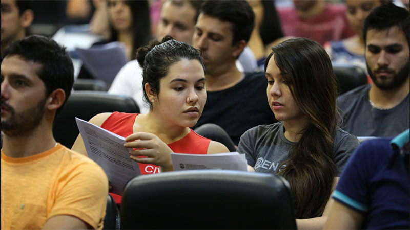 A programação do Cálculo ComVida contempla oficinas e aulões. (Foto: Ares Soares)