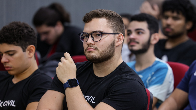 O evento disponibiliza aos alunos do curso a oportunidade de ampliarem suas visões profissionais (Foto: Ares Soares)