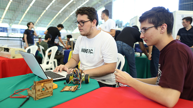 O projeto apresenta todas as possibilidades dos cursos do Centro de Ciências Tecnológicas (imagem feita antes da pandemia) - Foto: Ares Soares